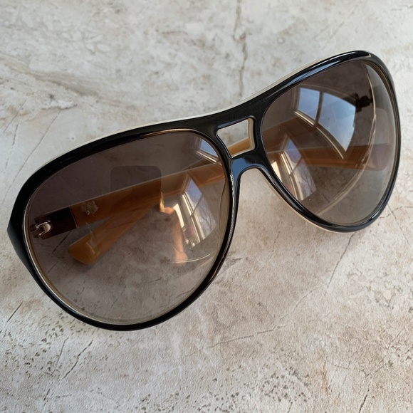 Marc Jacobs Accessories - MARC JACOBS Oversized Aviators Women's Sunglasses